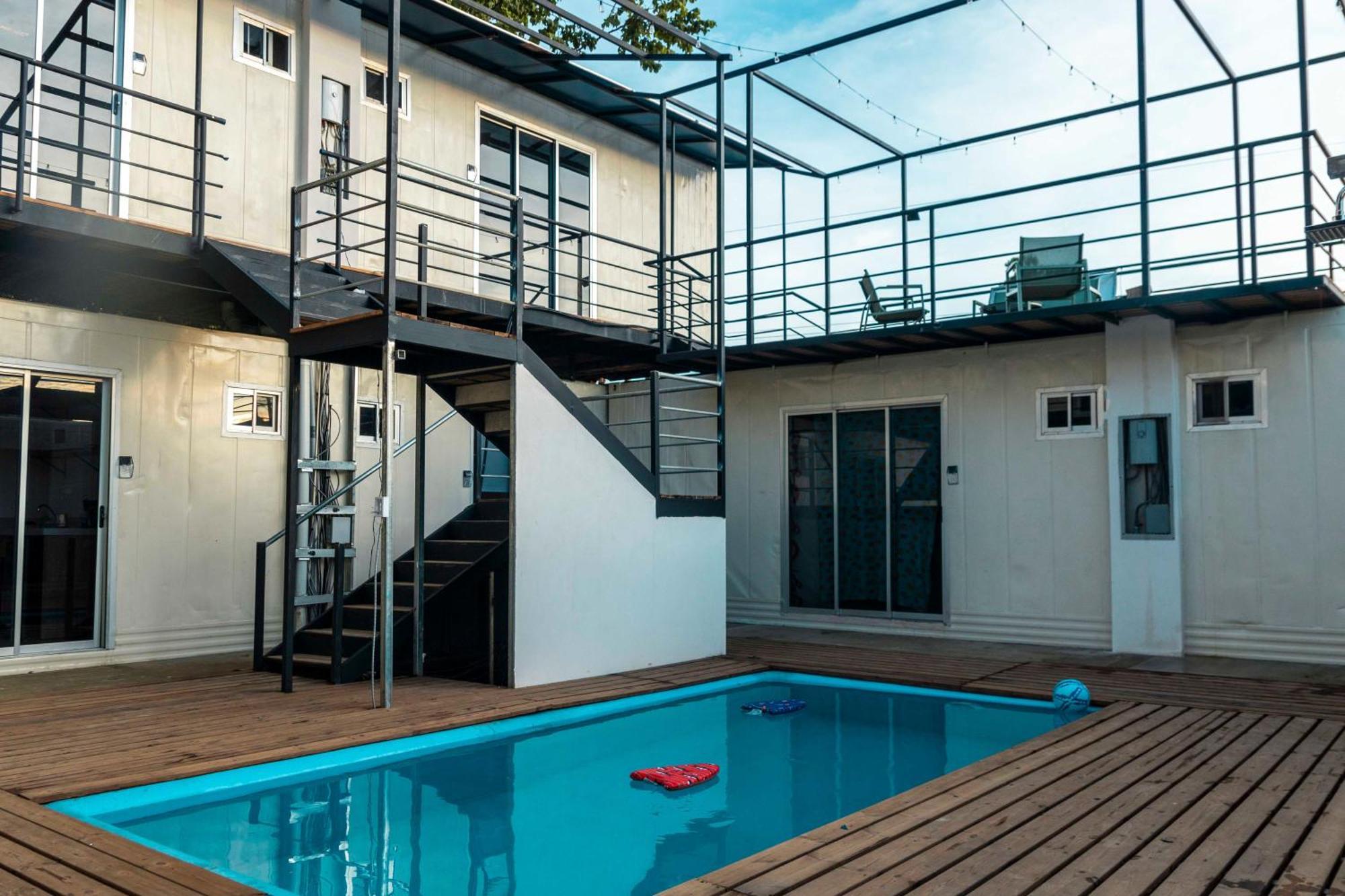 Emi'S Place Container Living Uvita Exterior foto